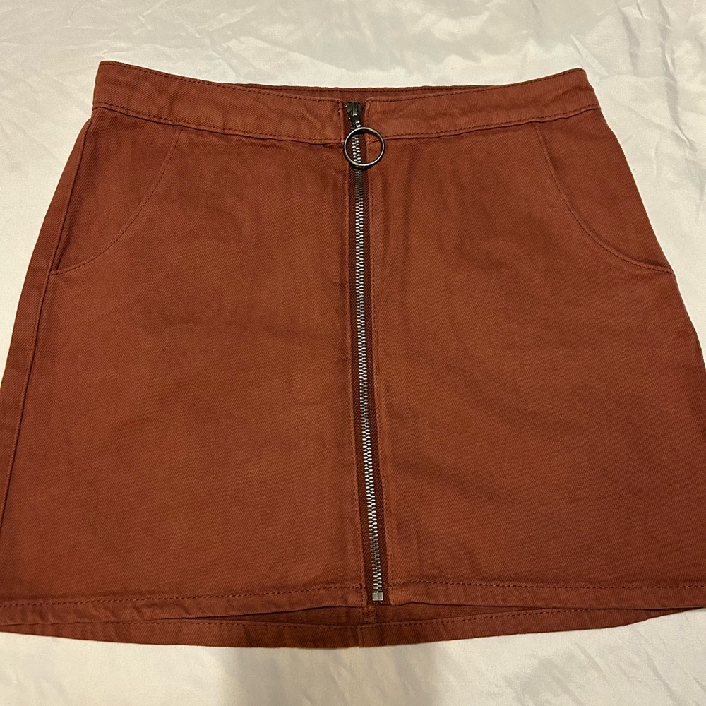 Angel Kiss Rust-Orange Front Zip Mini Skirt